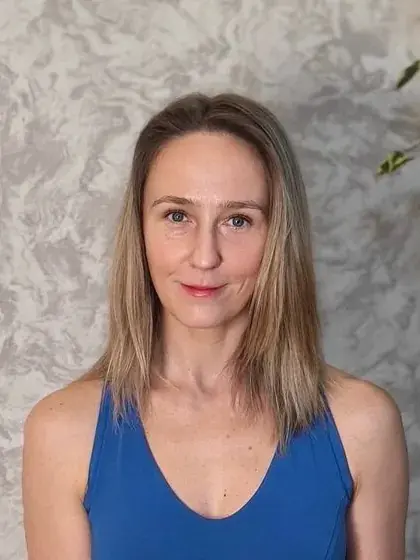 Екатерина Петрова — Хатха-йога, йогатерапия, чаши и гонг, Академия Кундалини-Йоги